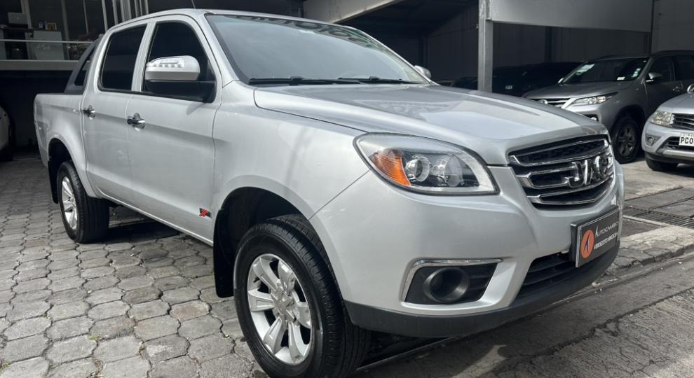 JAC HFC 1037 DKST 2024 Quito