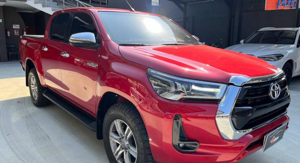Toyota Hilux 2.8 CD 4X4 TA DIESEL 2023 Guayaquil