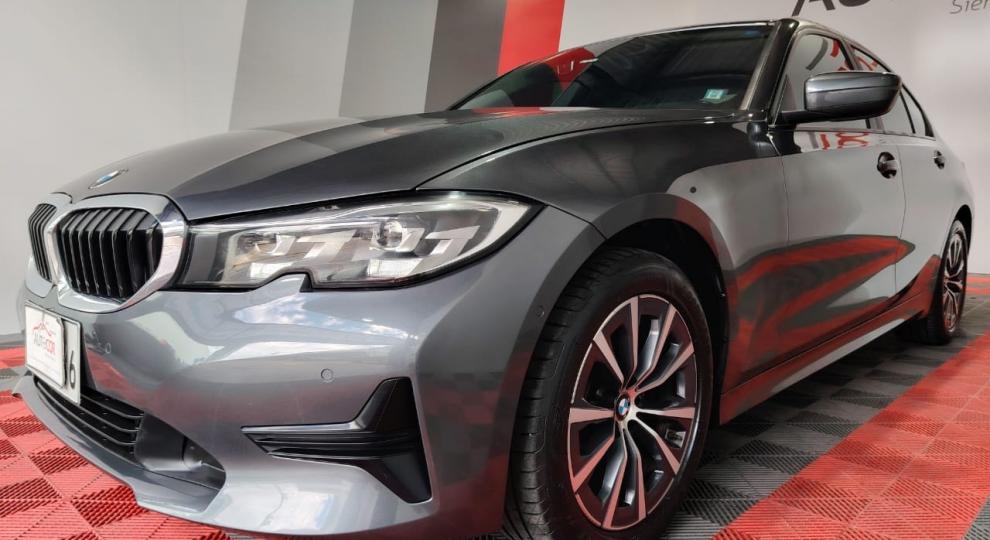 BMW 320 2020 Cumbayá