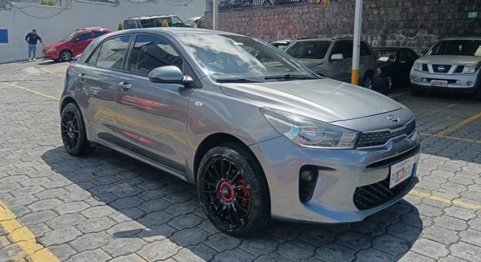 Kia Rio 2020 Quito