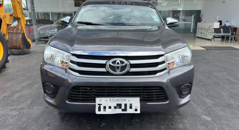 Toyota Hilux CD 4x2 2024 Quito