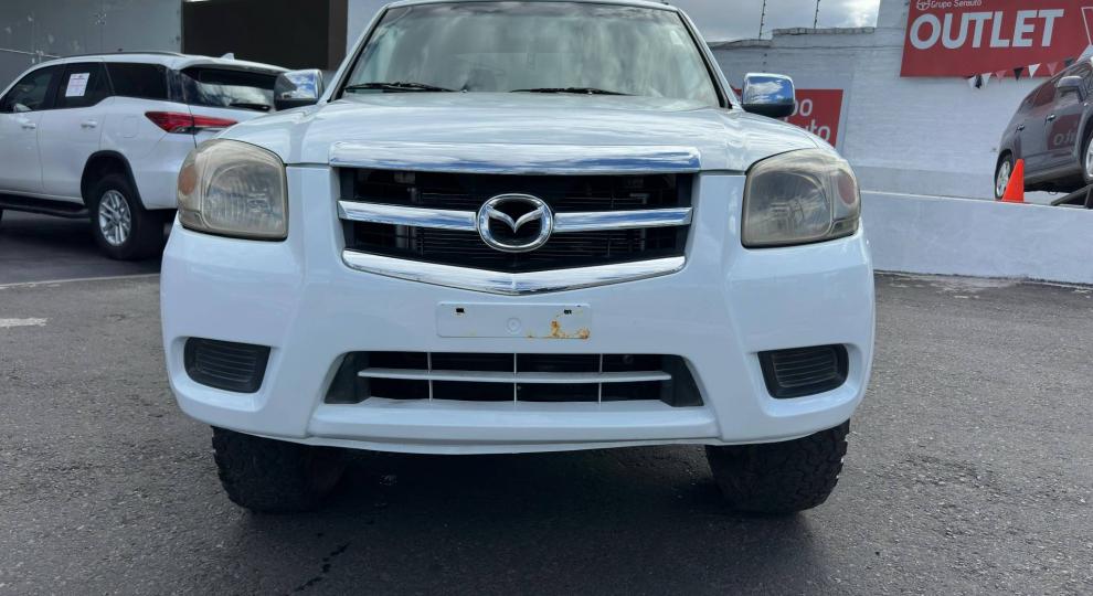 Mazda BT-50 CD ACTION 2.6 2017 Quito