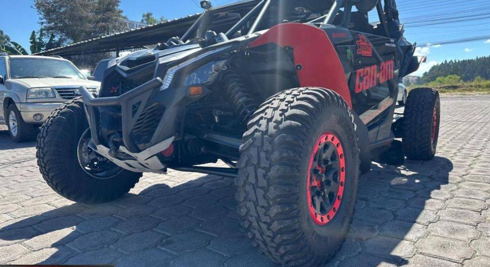 Can-Am Maverick Turbo RR 2018 Quito