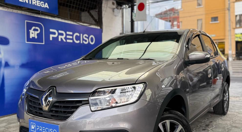 Renault LOGAN CROSS INTENS 2024 Quito