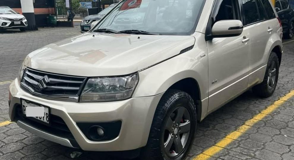 Suzuki Grand Vitara SZ 2.4 2019 Quito