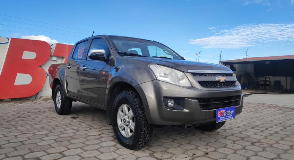 Chevrolet D-MAX CRDI AC 3.0 CD 4X4 TM DIESEL 2014 Otavalo