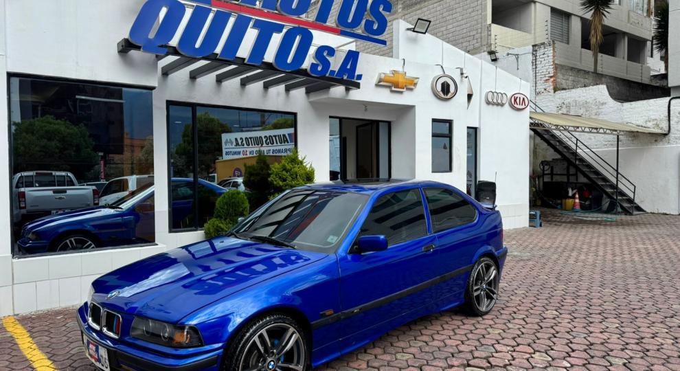 BMW 318 1995 Quito