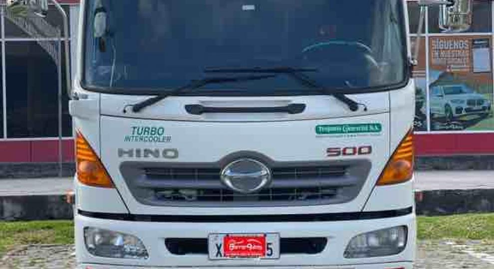 Hino FC 2011 Atuntaqui