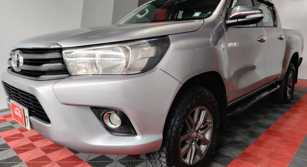 Toyota New Hilux SR 2016 Quito