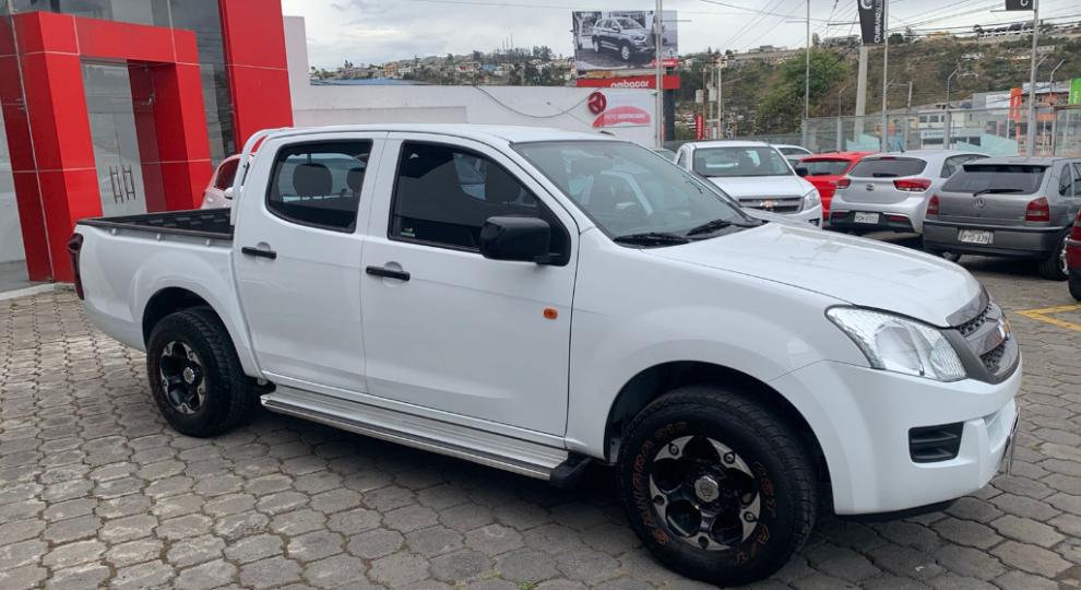Chevrolet D-MAX CRDI 3.0 CD 4X2 DIESEL 2015 Ambato