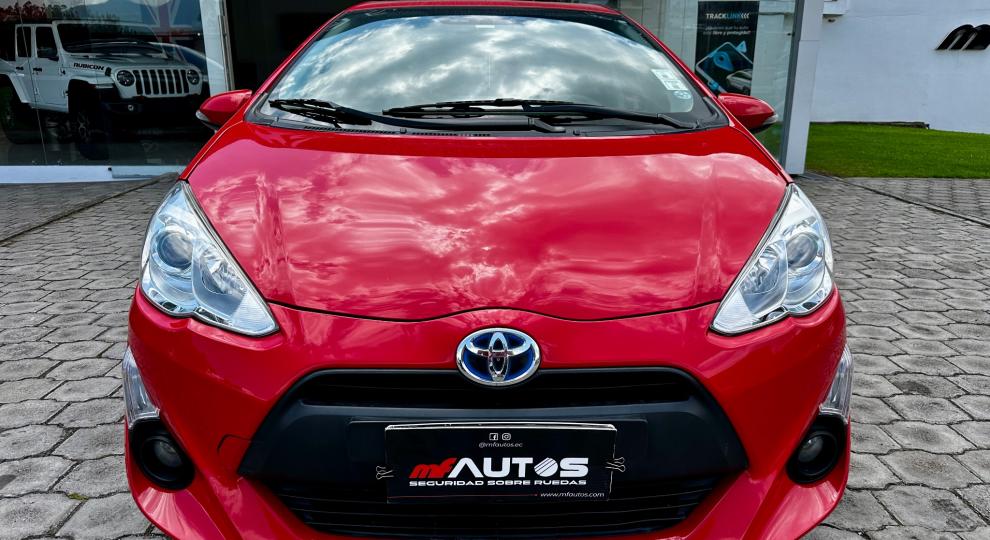Toyota Prius C Sport 2017 Otavalo