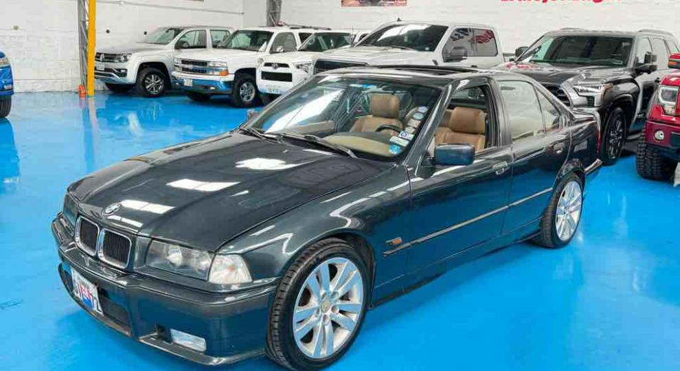 BMW 325i 1994 Quito