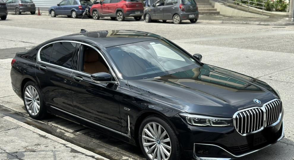 BMW 745 i 2022 Guayaquil