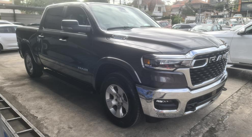 Dodge RAM 1500 2025 Cuenca