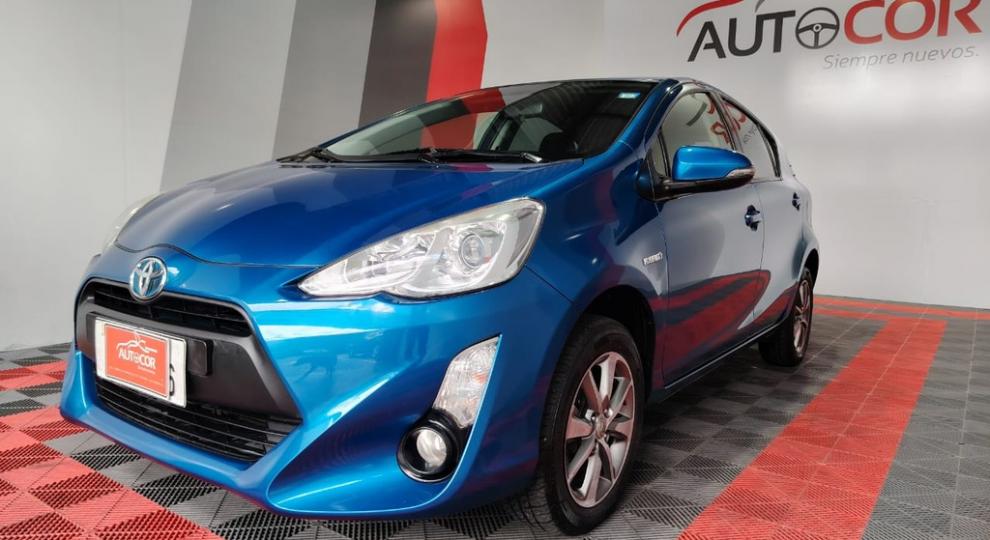 Toyota Prius C Sport 2018 Quito