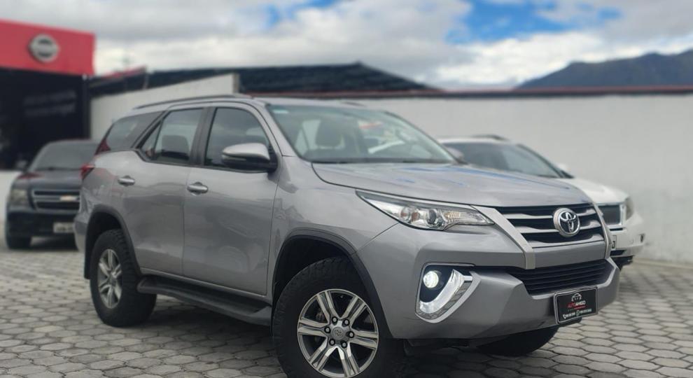 Toyota Fortuner 2.7 2020 Quito