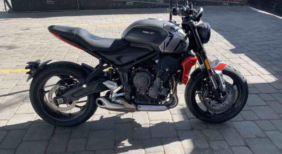 Triumph 675R 2022 Quito