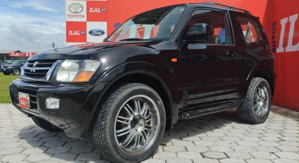 Mitsubishi Montero Blister 2002 Sangolqui