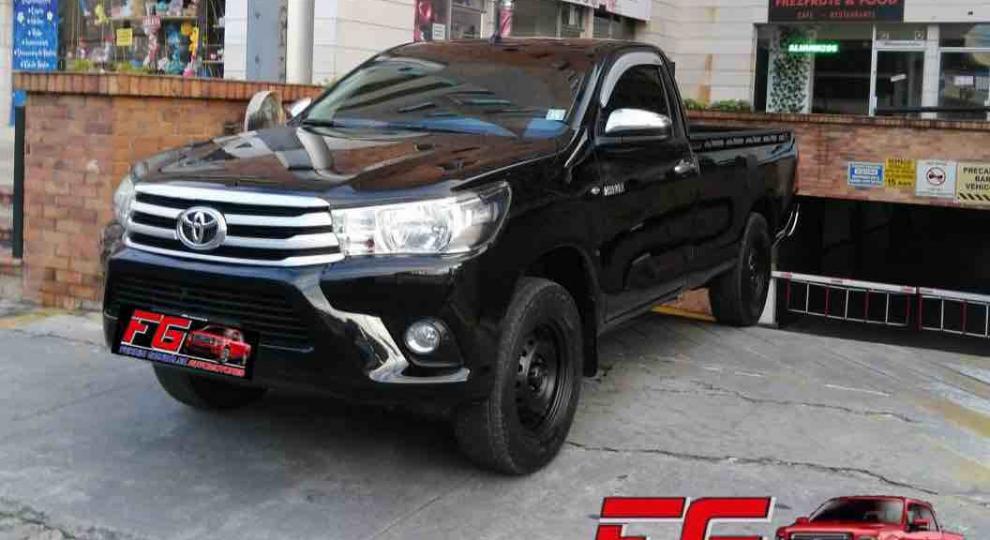 Toyota Hilux CS 4x2 2017 Quito