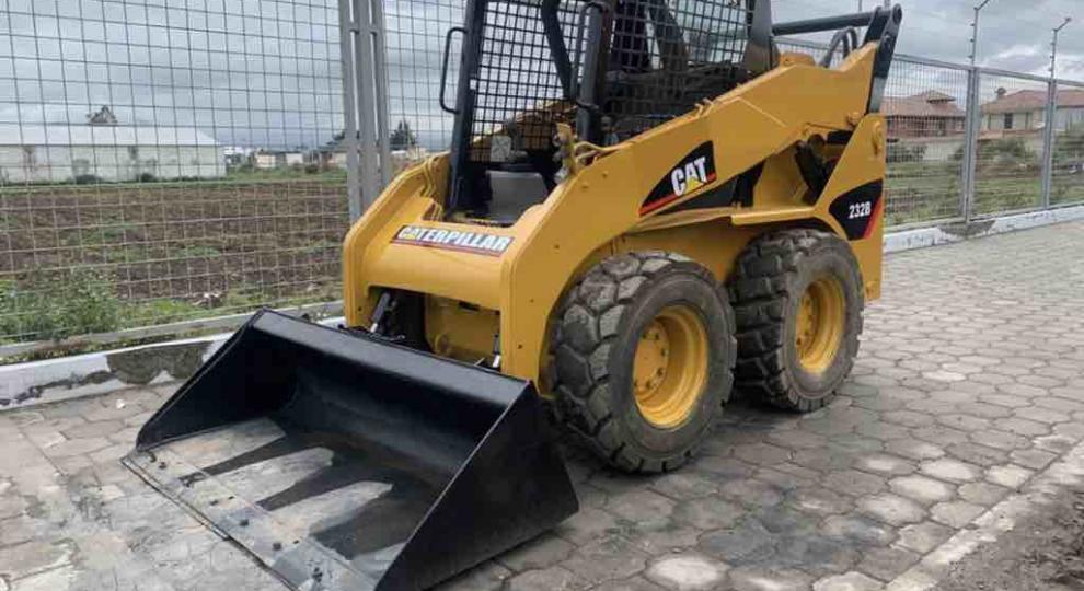 Caterpillar 232B 2010 Ambato