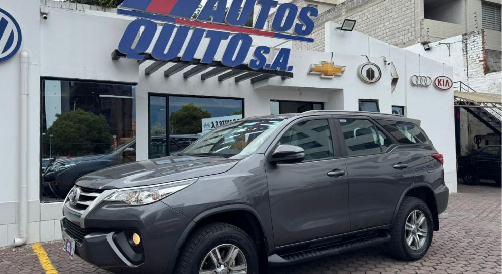 Toyota Fortuner 2.7 2022 Quito