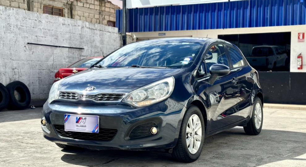 Kia Rio R 2015 Ambato