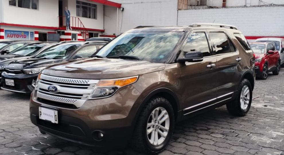 Ford Explorer XLT 2015 Quito