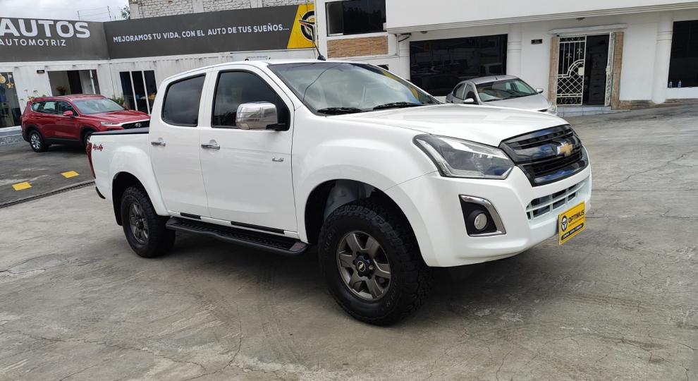 Chevrolet D-MAX CRDI FULL AC 2.5 CD 4X4 TM DIESEL 2022 Ambato