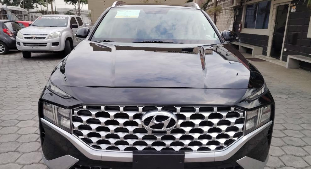 Hyundai Santa Fe 4x2 2022 Guayaquil