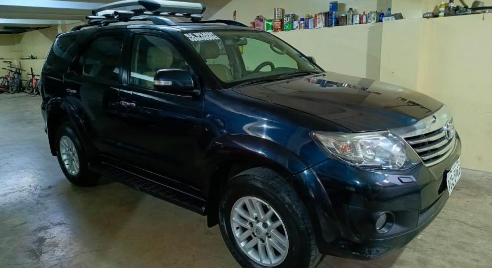 Toyota Fortuner 4.0 2013 Cuenca