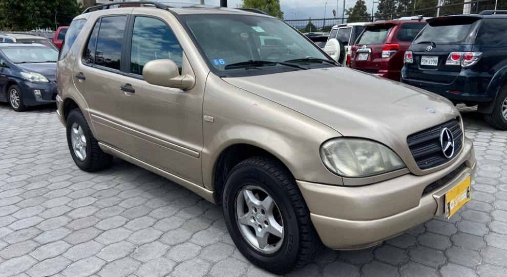Mercedes Benz ML 320 2001 Quito
