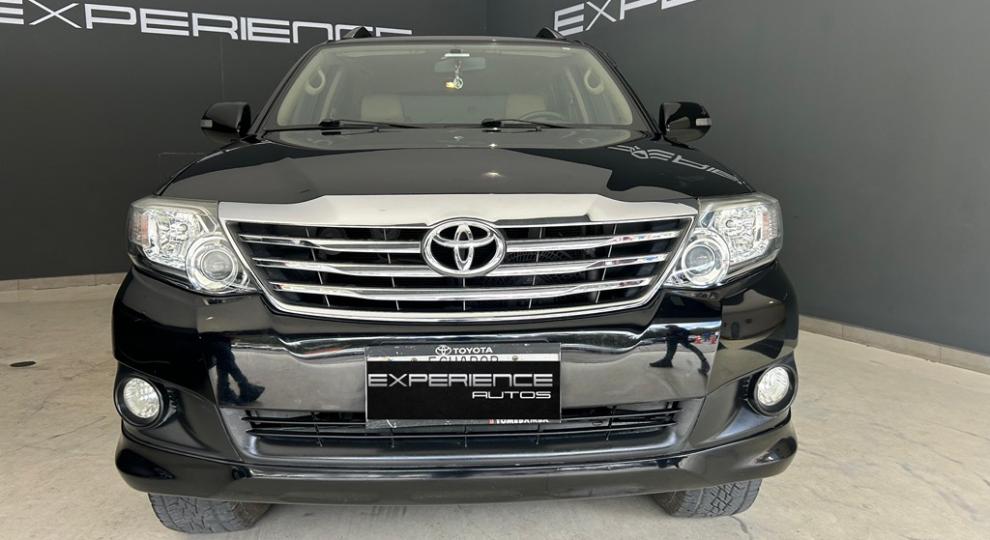 Toyota Fortuner 2.7 2015 Quito