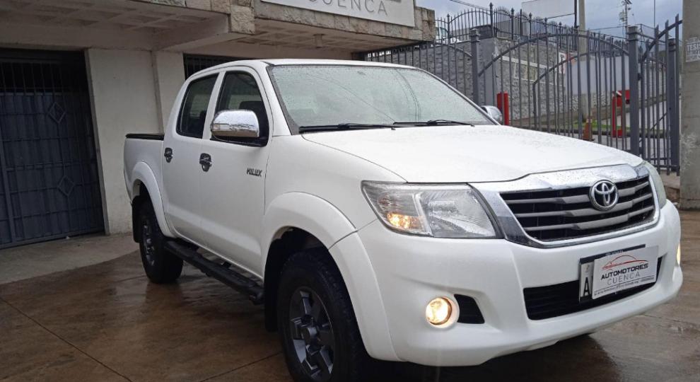 Toyota Hilux 2015 Cuenca