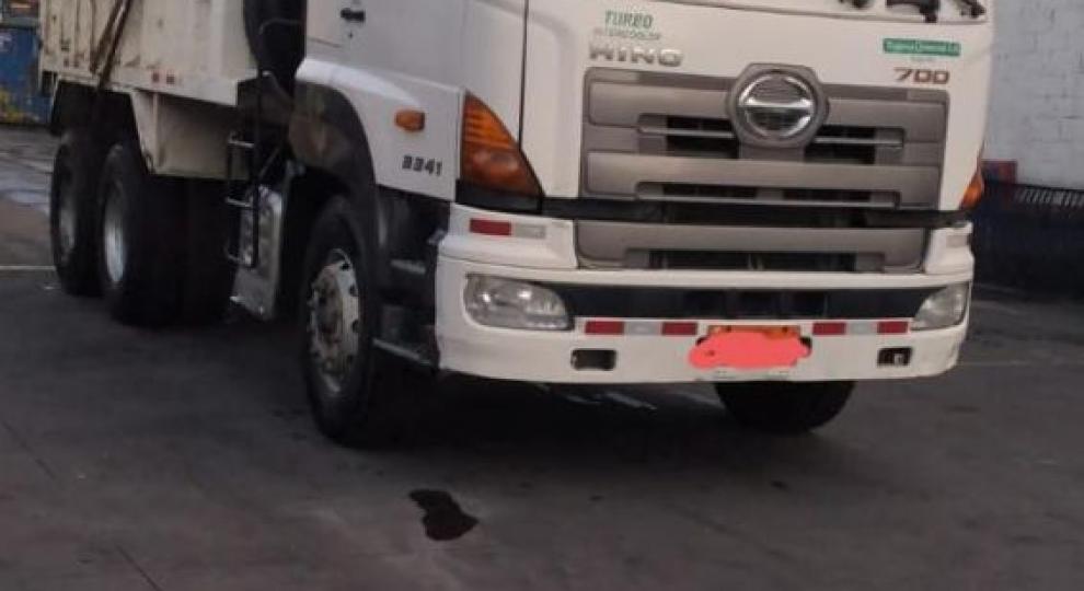 Hino 700 2015 Quito