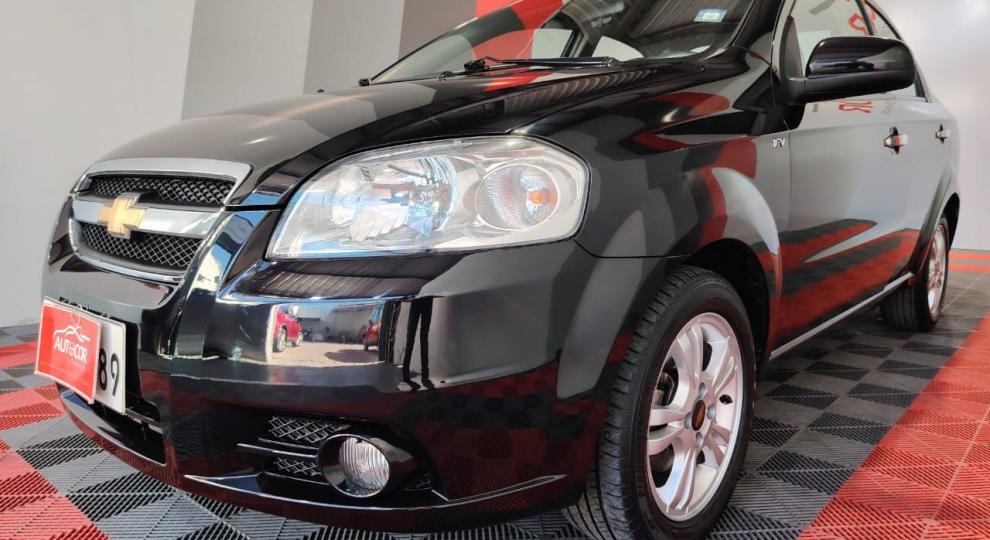Chevrolet Aveo Emotion 2017 Quito