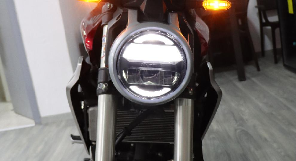 Honda-Motos CB300R 2018 Quito