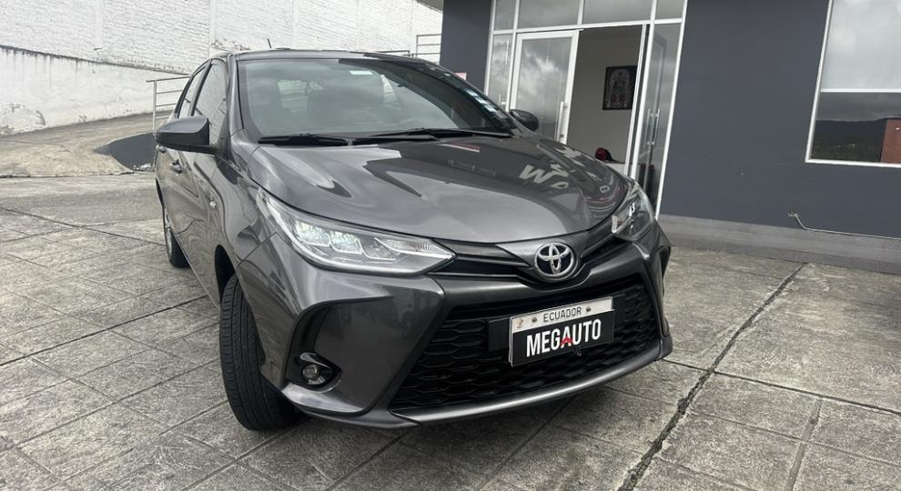 Toyota Yaris S 2022 Loja