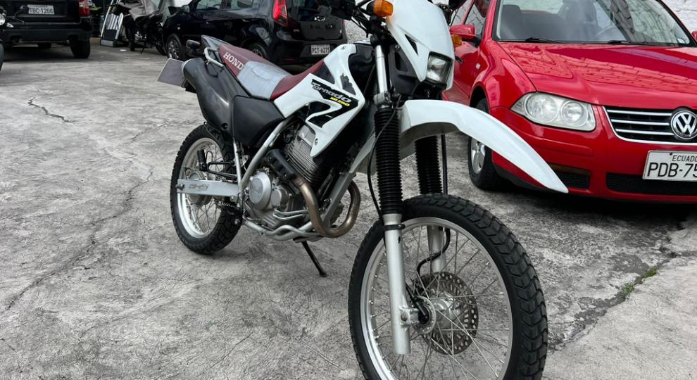 Honda XR 250 TORNADO 2008 Ambato