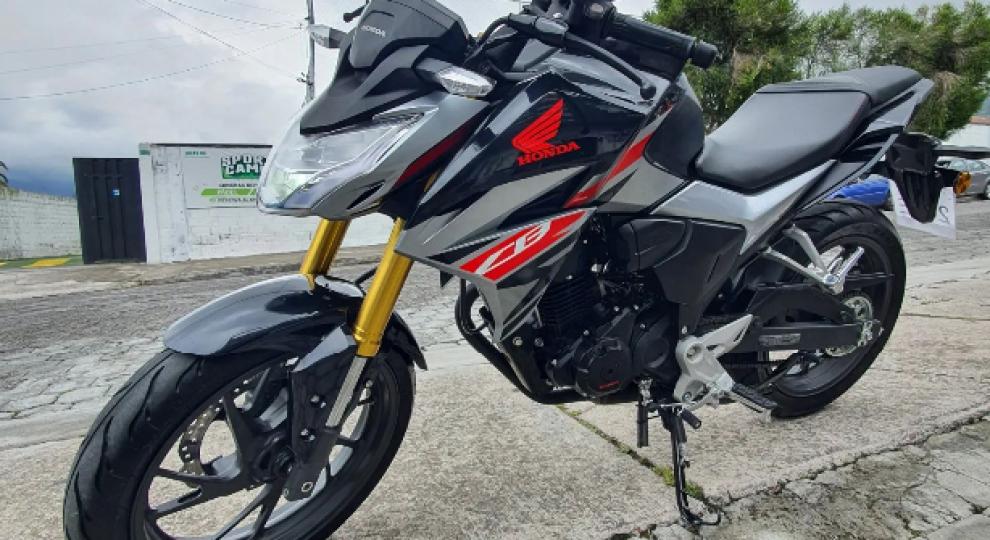 Honda-Motos CB 190R 2022 Quito