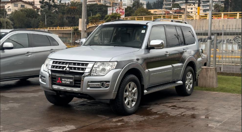 Mitsubishi Montero Blister 2015 Quito