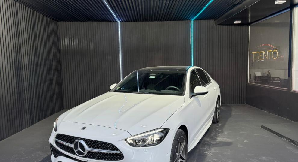 Mercedes Benz C300 2024 Quito