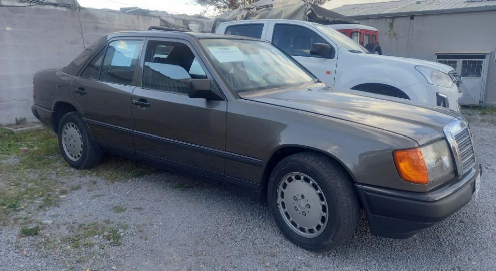 Mercedes Benz 300E 1989 Quito