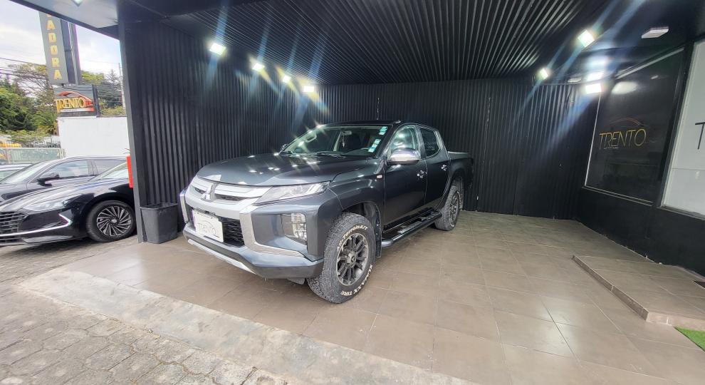 Mitsubishi L200 2020 Quito