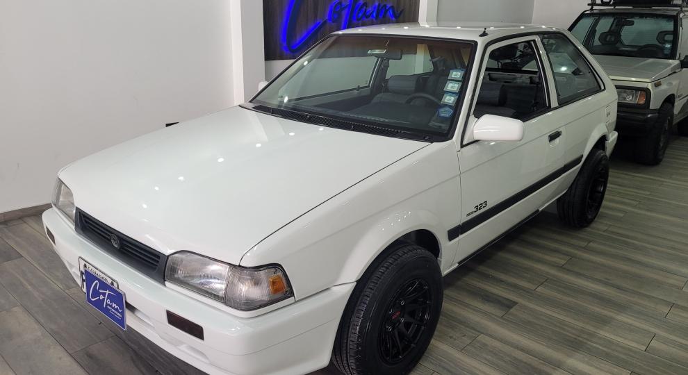 Mazda 323 1997 Quito