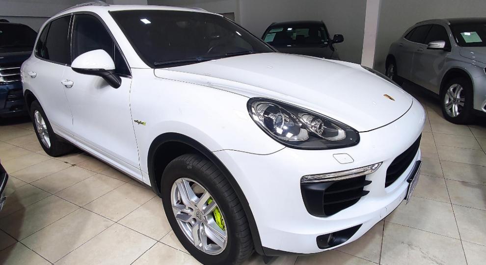 Porsche Cayenne S Hybrid 2016 Quito