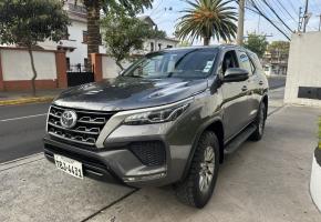 Toyota AWT FORTUNER 2022