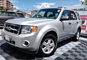 Ford ESCAPE XLS 2012