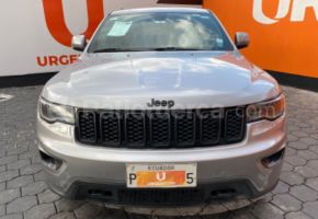 Jeep Grand Cherokee Laredo 2019