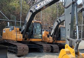 John Deere 180G 2015