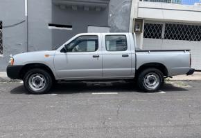Nissan Frontier NP300 2014